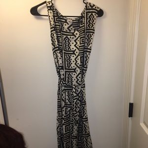 Black and white Aztec design dress (plus size)